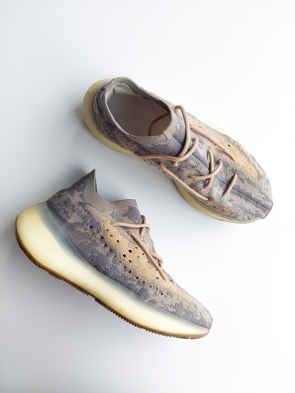 Adidas Yeezy Boost 380 Men's 10.5 (28.5cm) Sneakers Grey Beige Sneaker Shoes